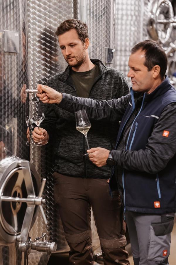 Weingut Assigal Villa Leibnitz Bagian luar foto
